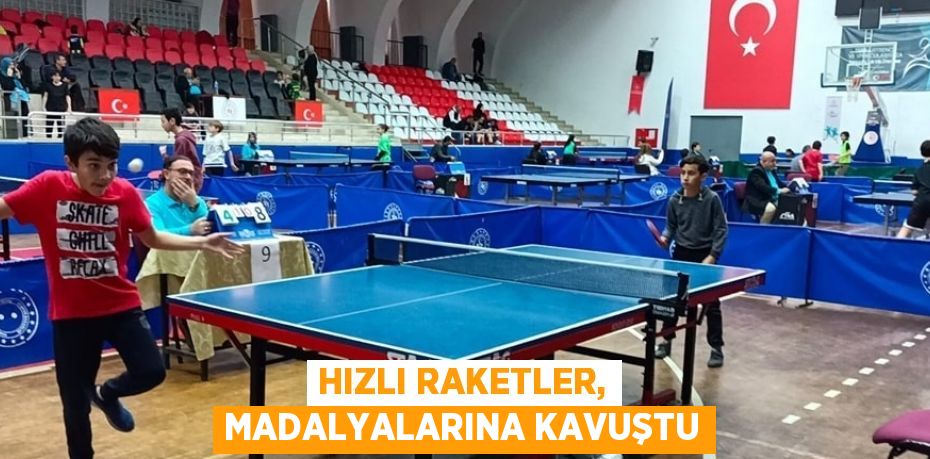 HIZLI RAKETLER, MADALYALARINA KAVUŞTU