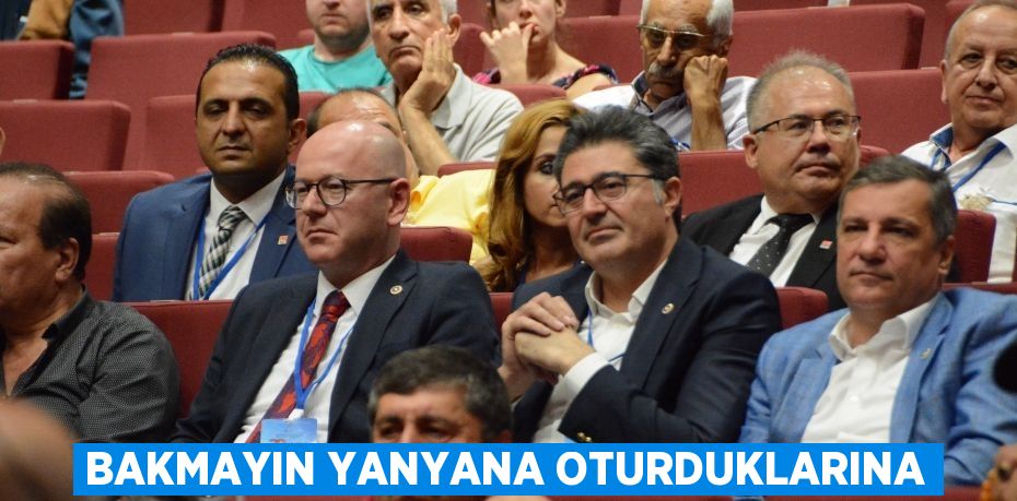 BAKMAYIN YANYANA OTURDUKLARINA