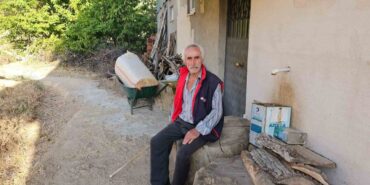 1.5 kilometrelik yolu kendi imkanları ile yaptı, kalanına gücü yetmeyince destek istedi