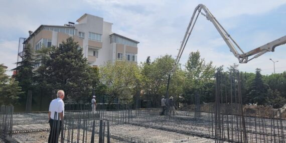 Necip Fazıl Kısakürek Ortaokulu Hızla Yükseliyor