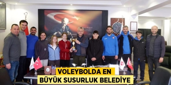 VOLEYBOLDA EN BÜYÜK SUSURLUK BELEDİYE