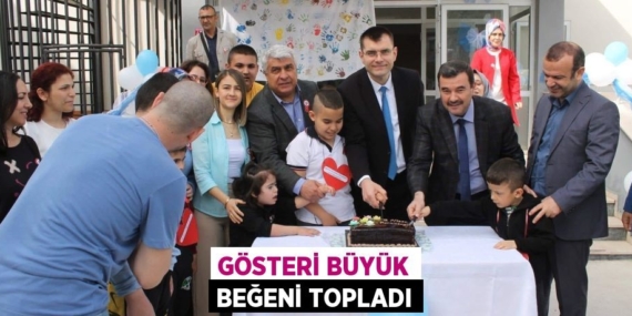 GÖSTERİ BÜYÜK BEĞENİ TOPLADI