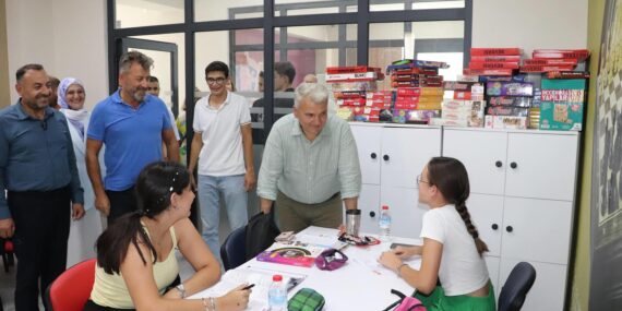 İlçedeki yatırımları inceledi