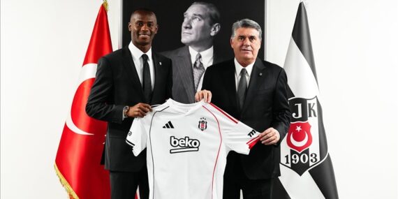 Beşiktaş, Tiago Djalo’yu 3 yıllığına kadrosuna kattı