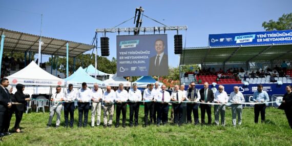 Ahmet Akın’dan Kurtdereli Er Meydanı’na yeni tribün