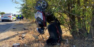 Aracın çarptığı motosikletin sürücüsü hayatını kaybetti