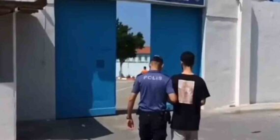 Arsuz’da 7 ay 15 gün hapis cezasıyla aranan şahıs yakalandı