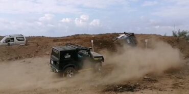 Artvin’de off-road yarışlarında yürekler ağza geldi: 2 araç devrildi