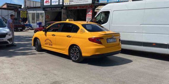 Bolu’da alkollü yolcu, taksi şoförüne kurusıkı silah çekti