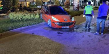 Bursa’da kontrolden çıkan otomobil takla attı: 1 yaralı
