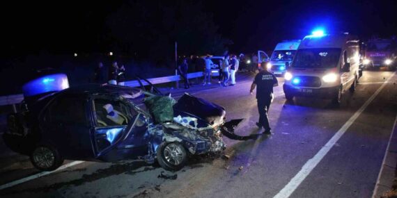 Edirne’de feci kaza: 1’i ağır 5 yaralı