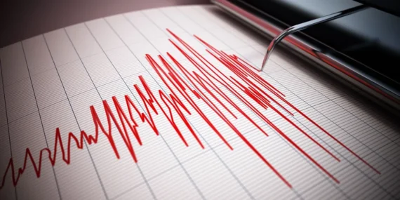 SON DAKİKA SINDIRGI’DA 4.3 DEPREM