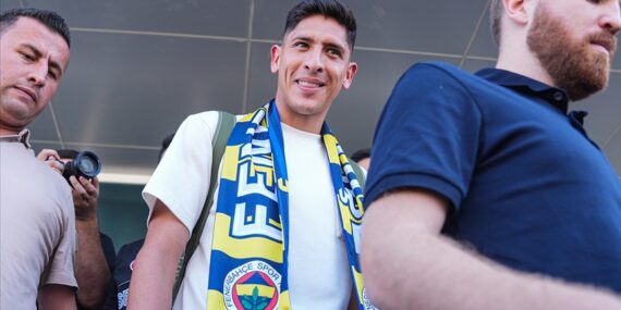 Fenerbahçe, Alvarez’in kiralanması konusunda West Ham United ile prensip anlaşmasına vardı