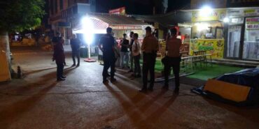 Malatya’da dönercide bıçaklı kavga: 2 yaralı