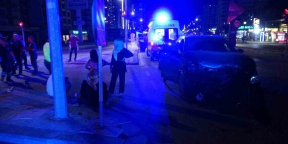 Malatya’da iki otomobil çarpıştı: 4 yaralı