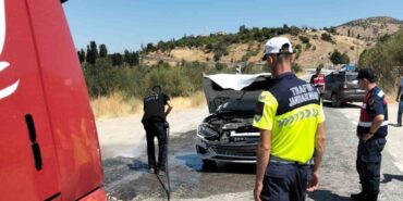 Malatya’da otomobil ile çapa motoru çarpıştı: 3 yaralı