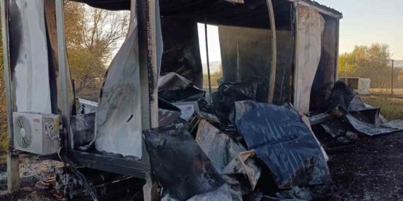 Muş’ta çıkan yangında 30 dönümlük alan küle döndü