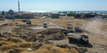 Van’ Büyükşehir Belediyesi bir ay içinde 35 noktada 9 bin 31 metreküp hafriyat temizlendi