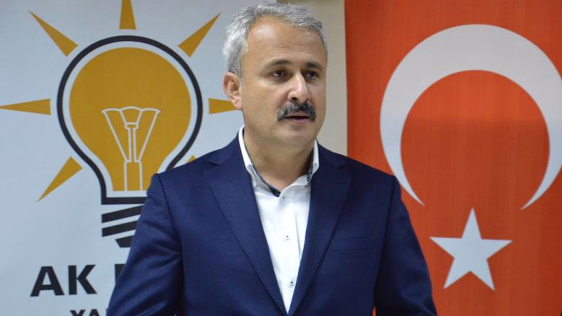 BELEDİYE BAŞKANI AHMET SUNGUR'UN ARASINDA BULUNDUĞU 8 ŞÜPHELİ ADLİYEYE SEVK EDİLDİ