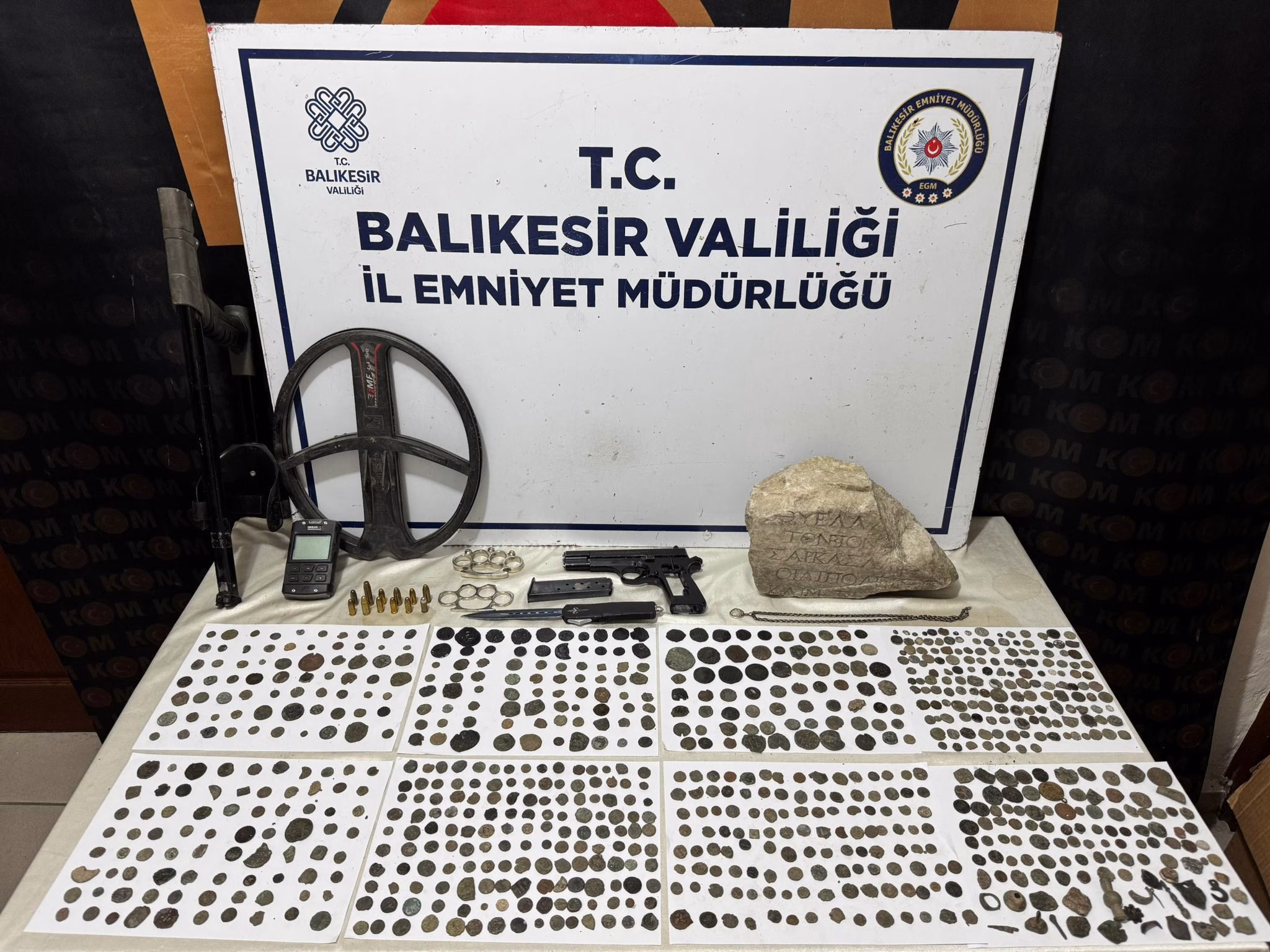 Bandırma'da düzenlenen tarihi eser operasyonunda 1 zanlı yakalandı