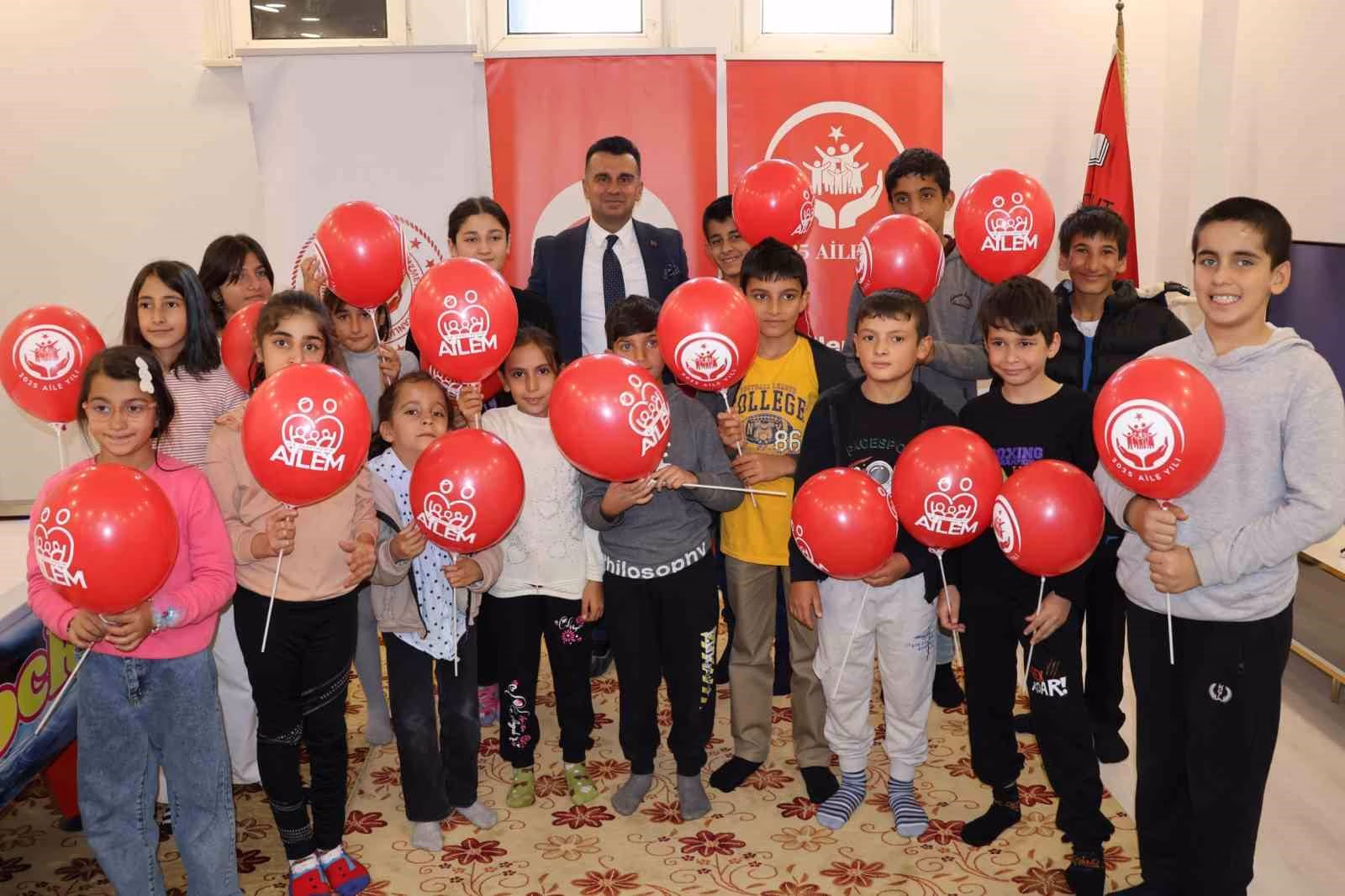 Erzurum’da uluslararası işaret dilleri günü farkındalık programı düzenlendi