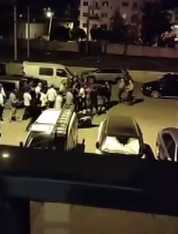 İzmir’de polise saldırı: Küfür etti, tekme ve tokatla saldırdı, serbest kaldı