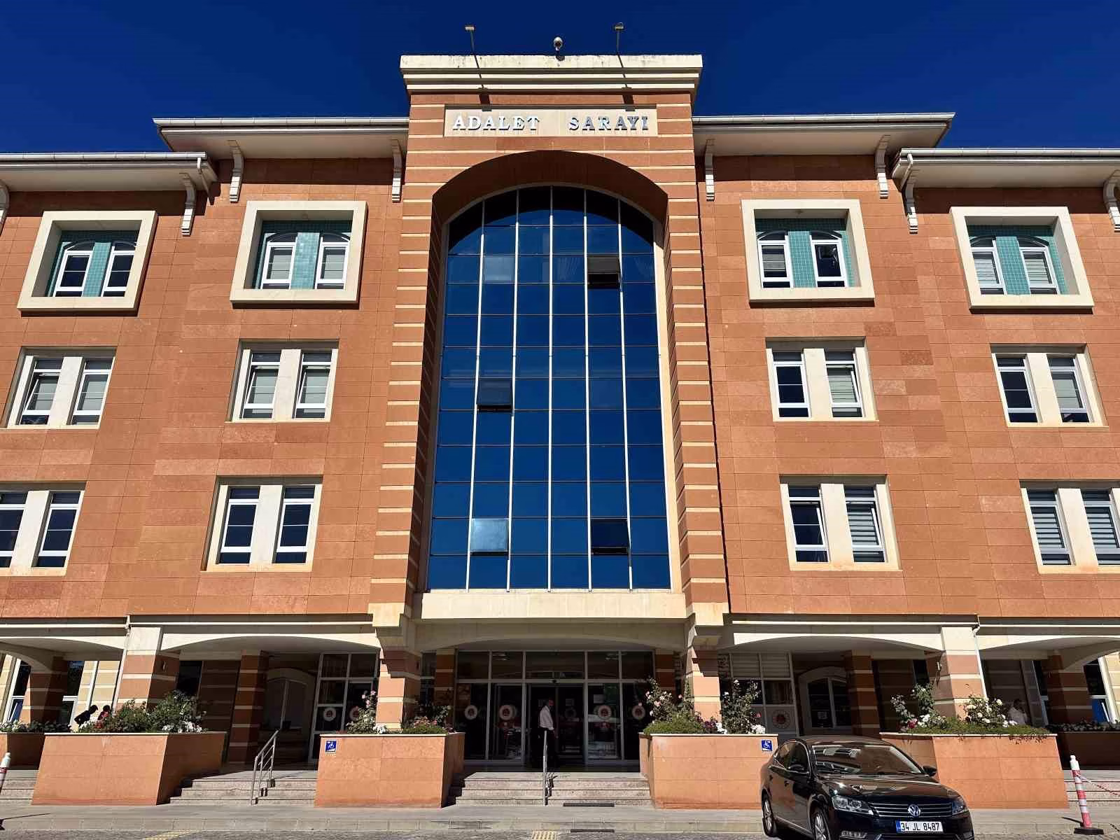 Kastamonu’da metamfetiman ile yakalanan 5 sanığın yargılanmasına devam edildi