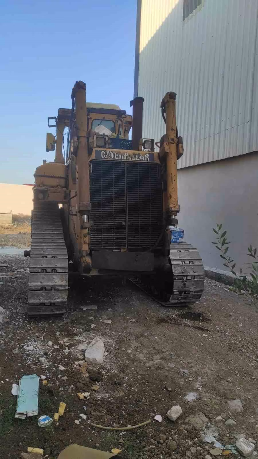 Kayıp dozeri park halindeyken bulundu, şüpheliler ’Mağdur olan biziz’ dedi