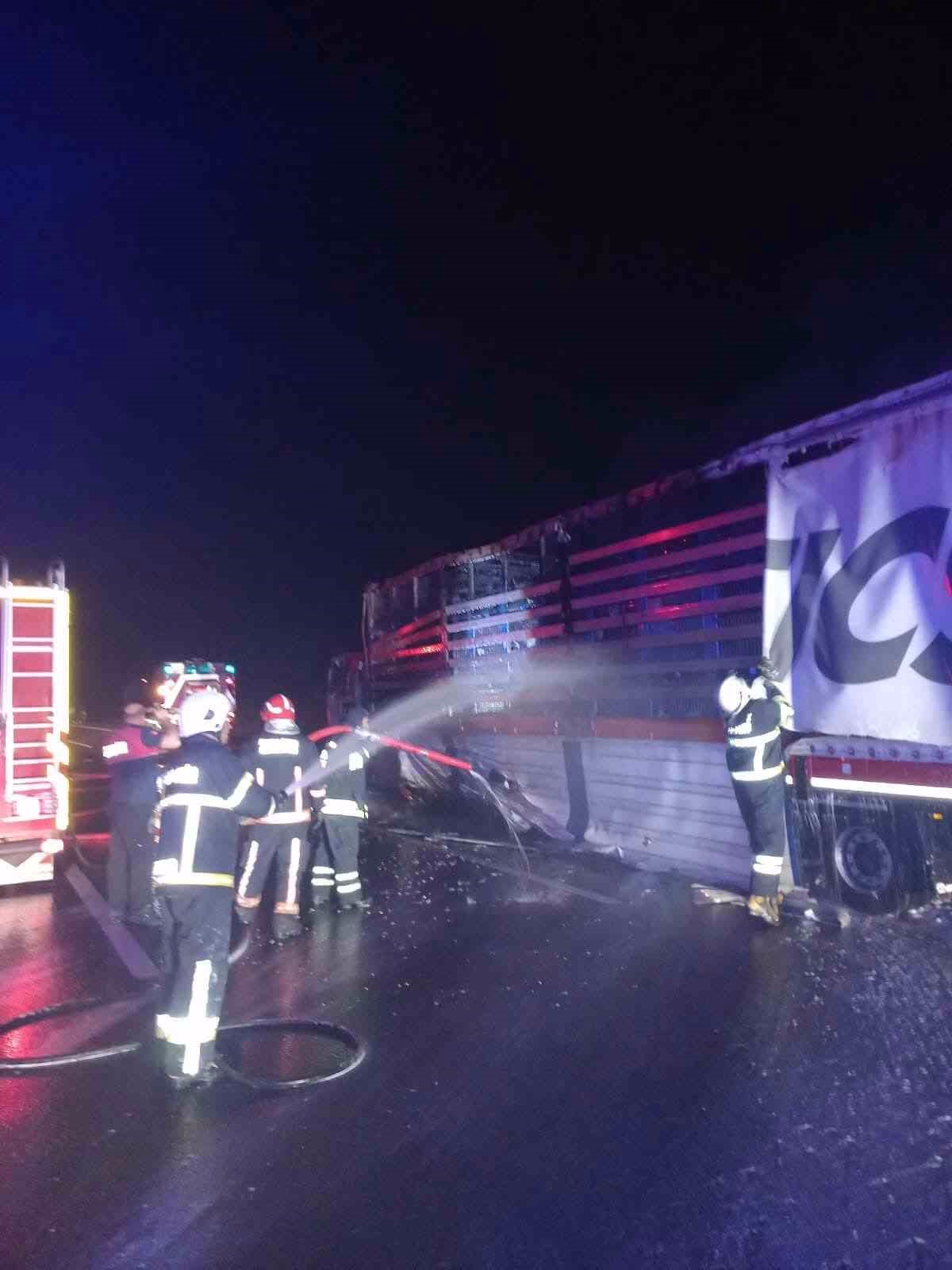 Yalova’da tır yangını
