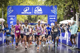 Decathlon Büyükada Yarı Maratonu'na 3 bin 500'den fazla koşucu katıldı
