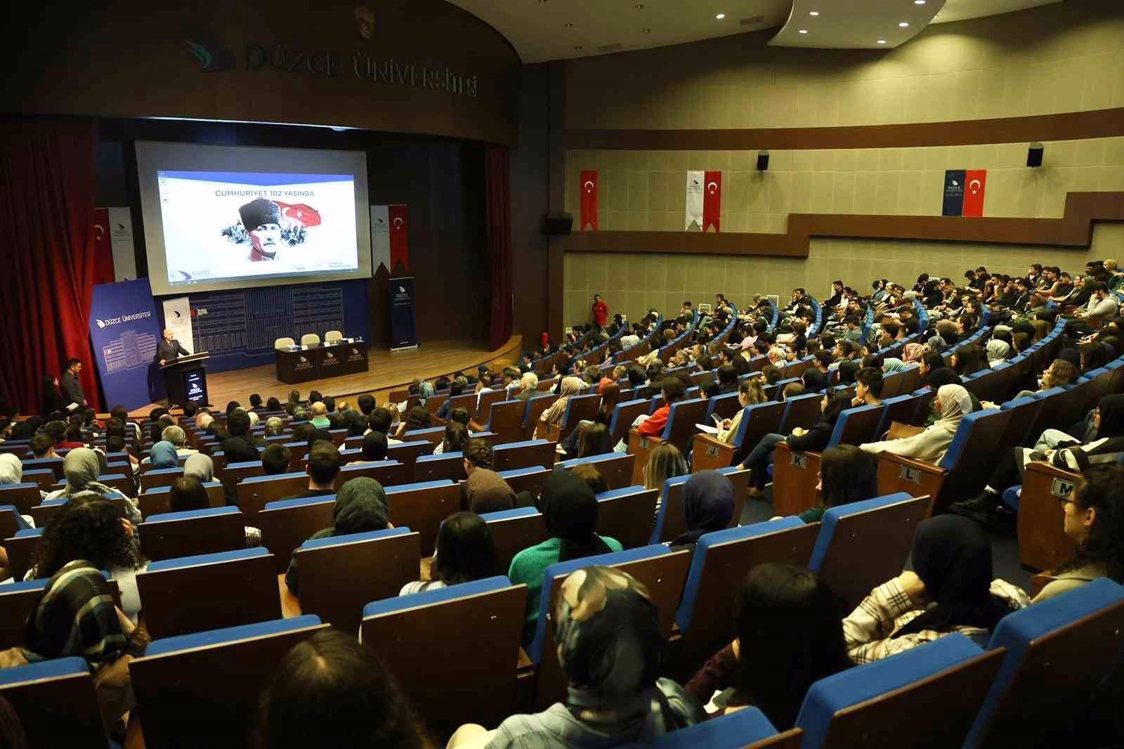 Düzce Üniversitesi Rektörü Prof. Dr. Sözbir: "102 yıl önce bu topraklarda bir umut yeşerdi"