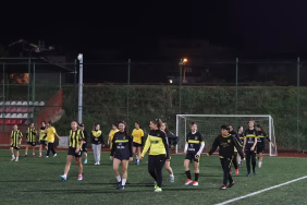 Edirne'nin tek kadın futbol takımı yeni sezona şampiyonluk hedefiyle hazırlanıyor