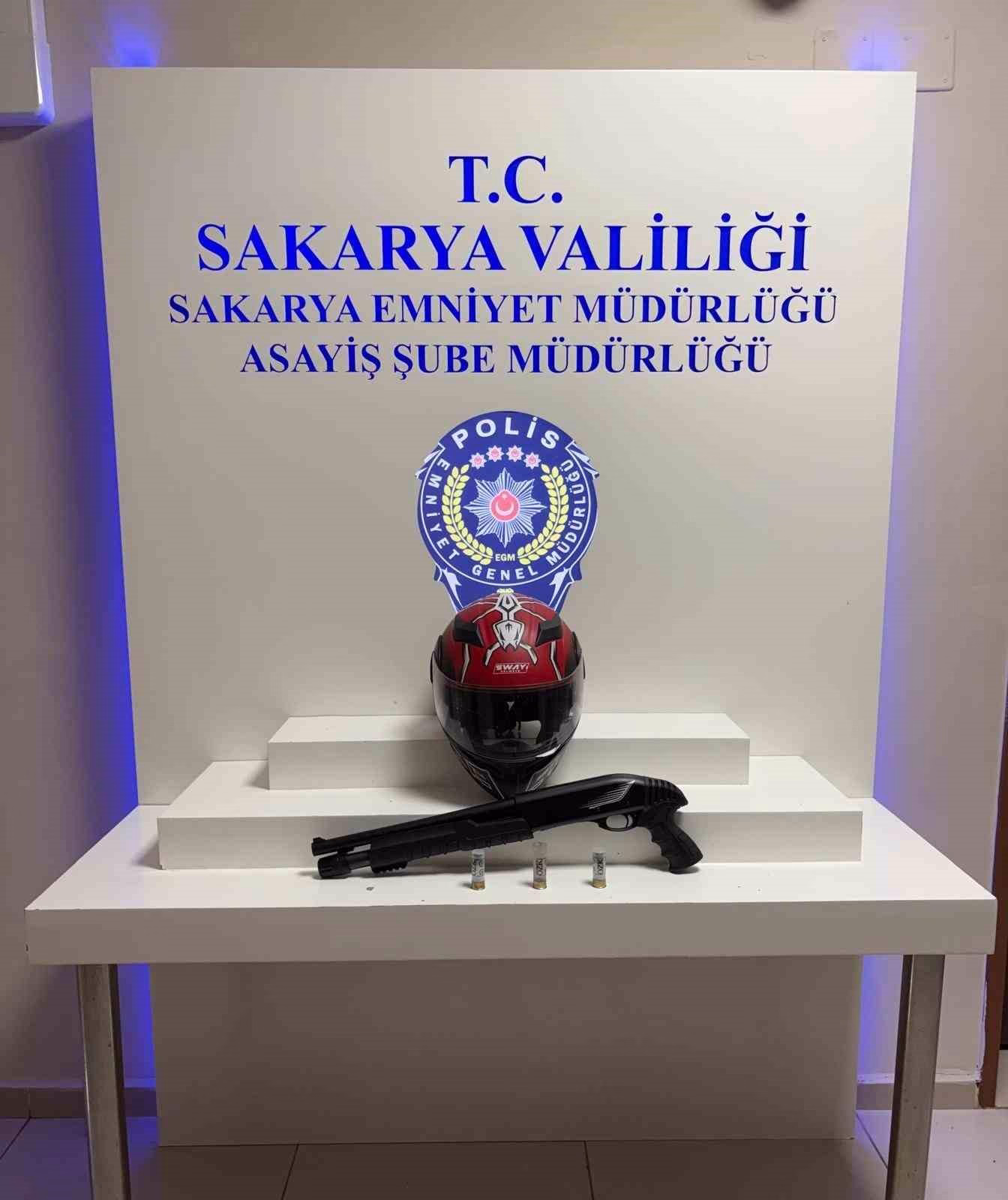 Tüfekle 2 kişinin yaralandığı olayda 3 şüpheli tutuklandı