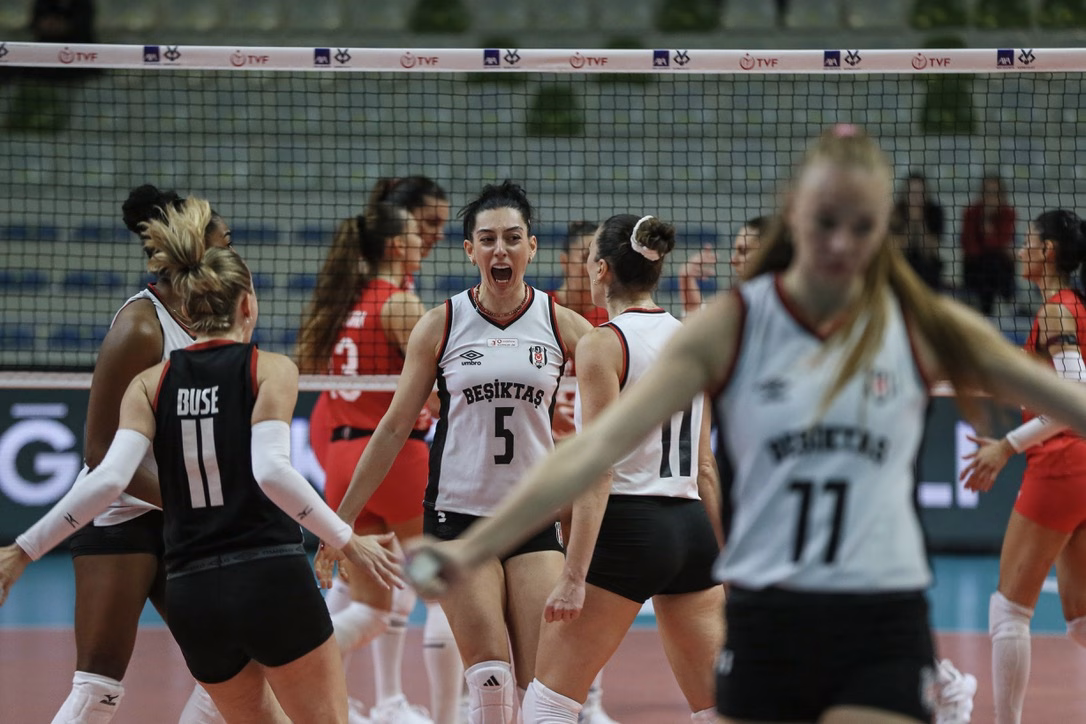 Voleybol: Kadınlar AXA Sigorta Kupa Voley