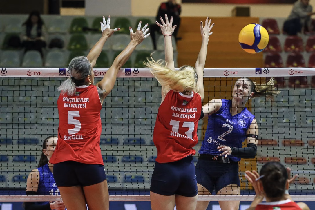 Voleybol: Kadınlar AXA Sigorta Kupa Voley