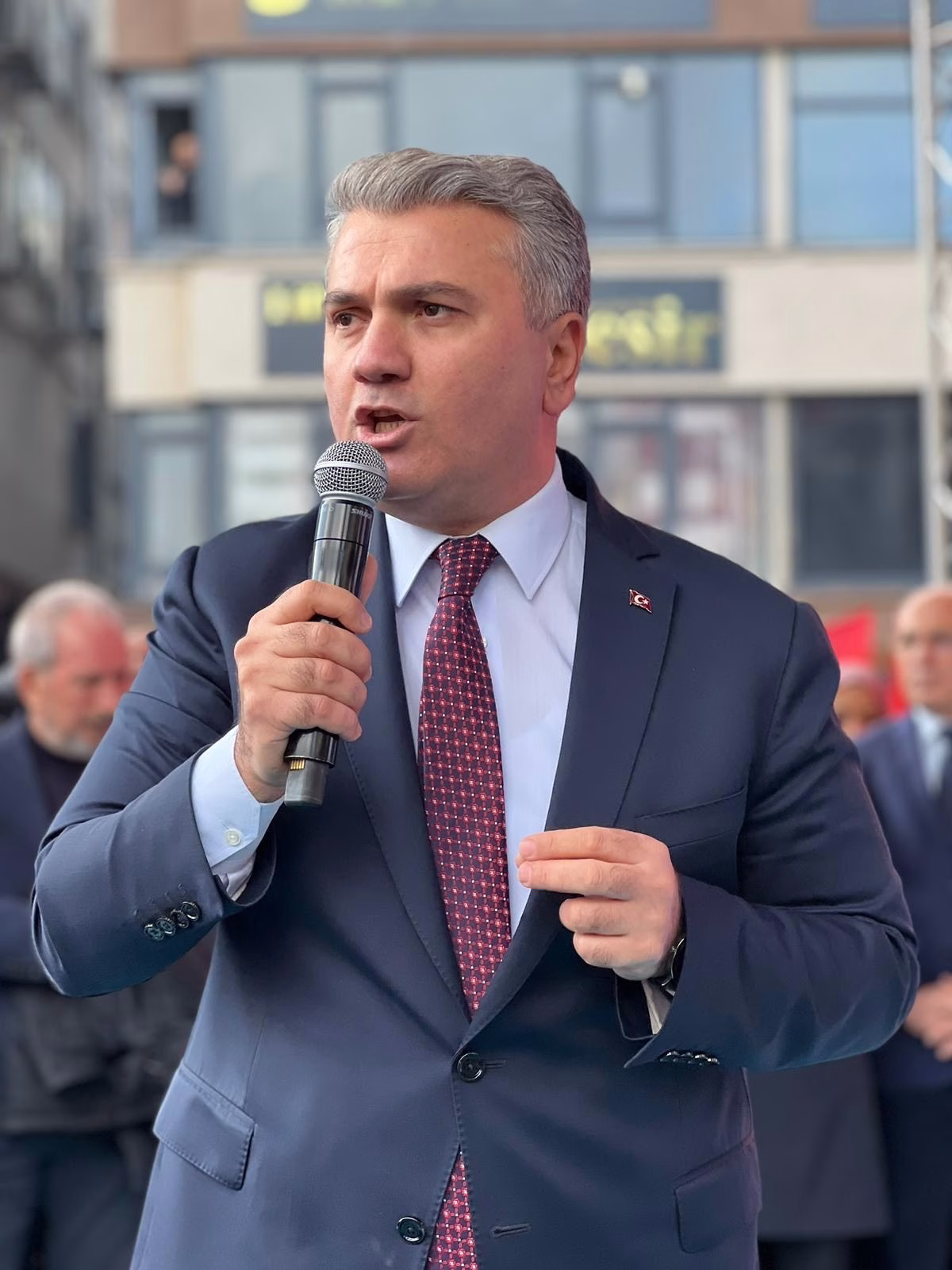 868b6fc2-e712-44fa-8a18-bd3de3f0b167