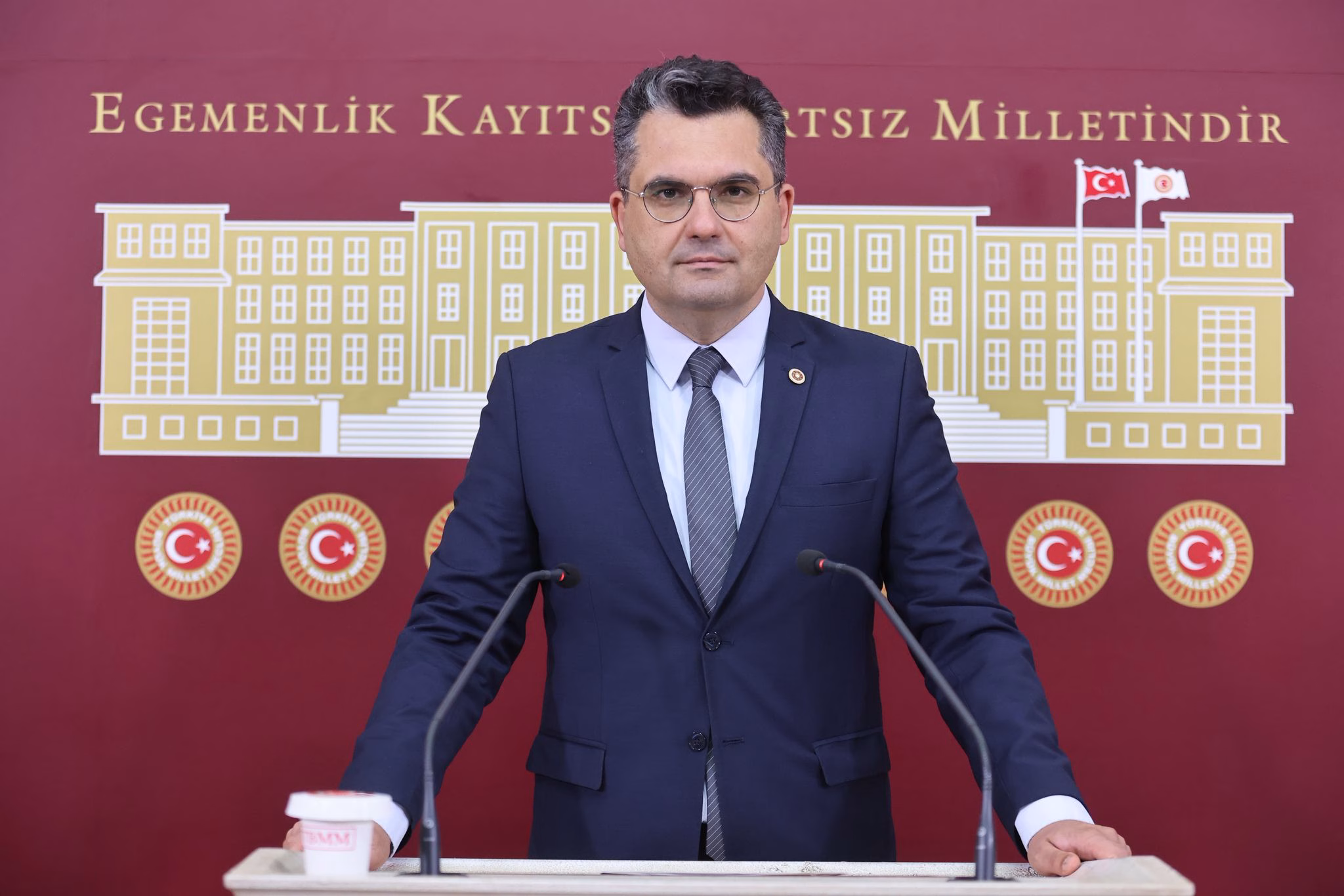 WhatsApp Image 2025-10-27 at 21.03.40 (1)