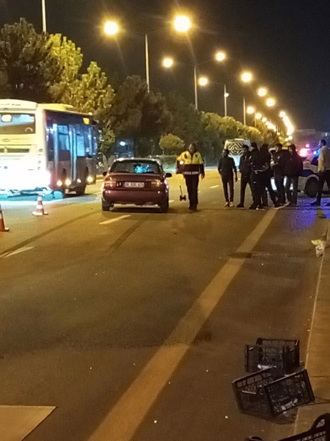 Ankara’da karşıdan karşıya geçerken aracın çarptığı yaya yaralandı