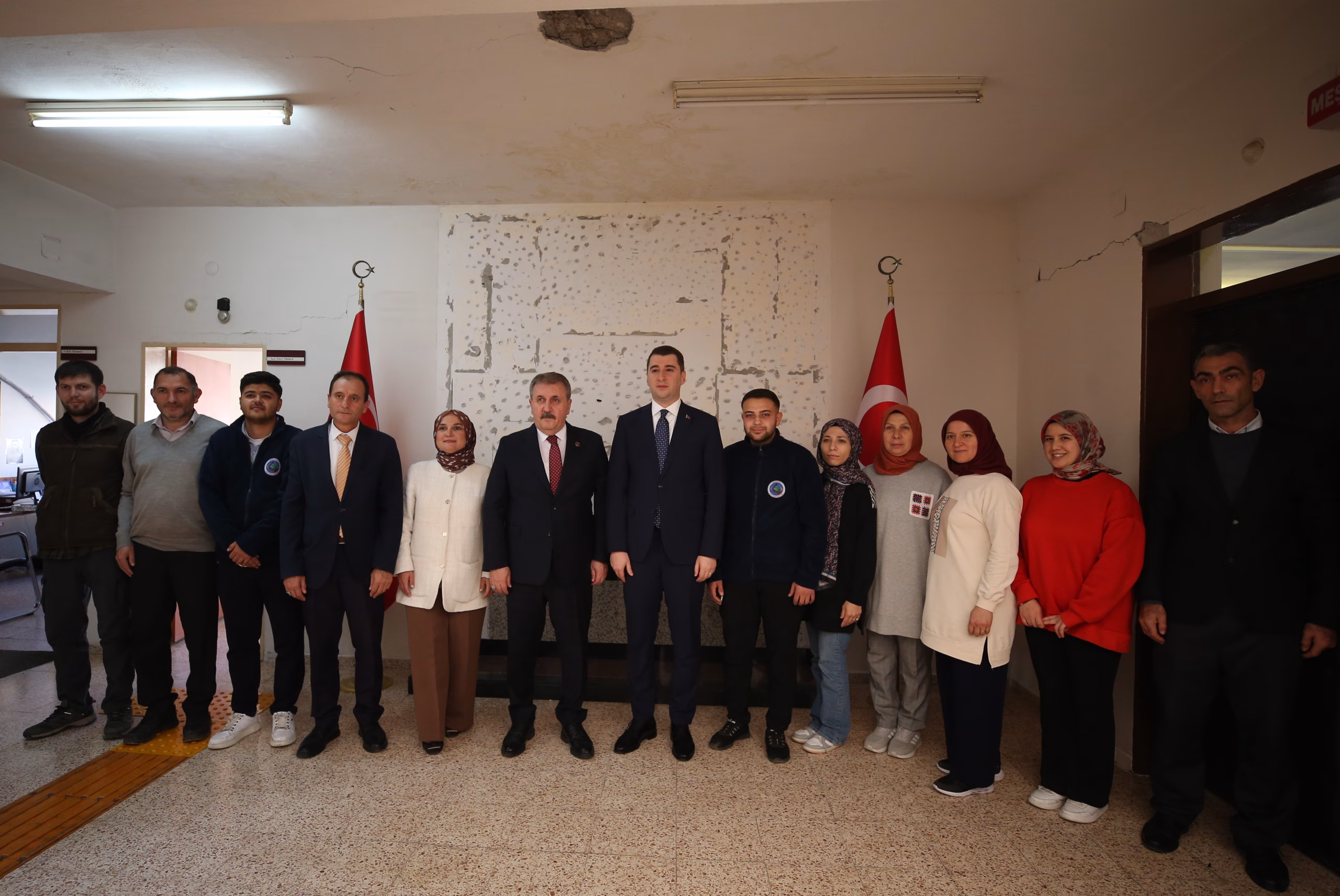 BBP Genel Başkanı Destici, Balıkesir Sındırgı'da konuştu: