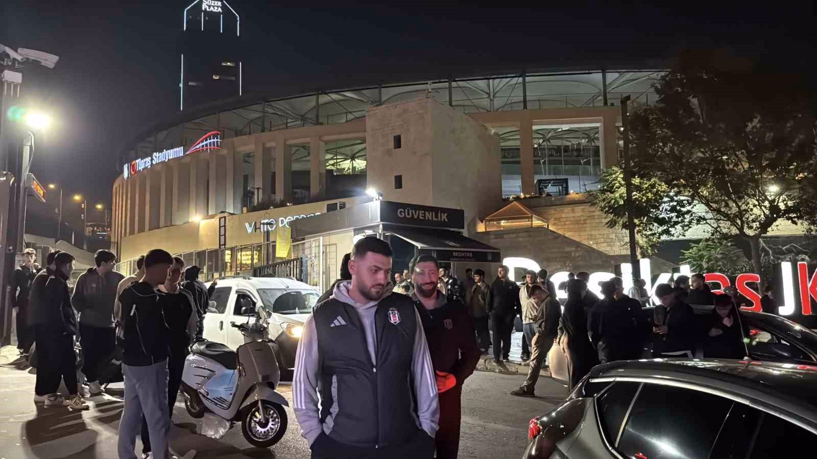 Beşiktaş’ta derbi öncesi silahlı kavga: 1 yaralı