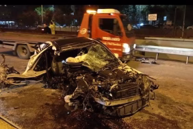 Bursa’da otomobil, önce direğe ardından minibüse çarparak savruldu: 6 yaralı