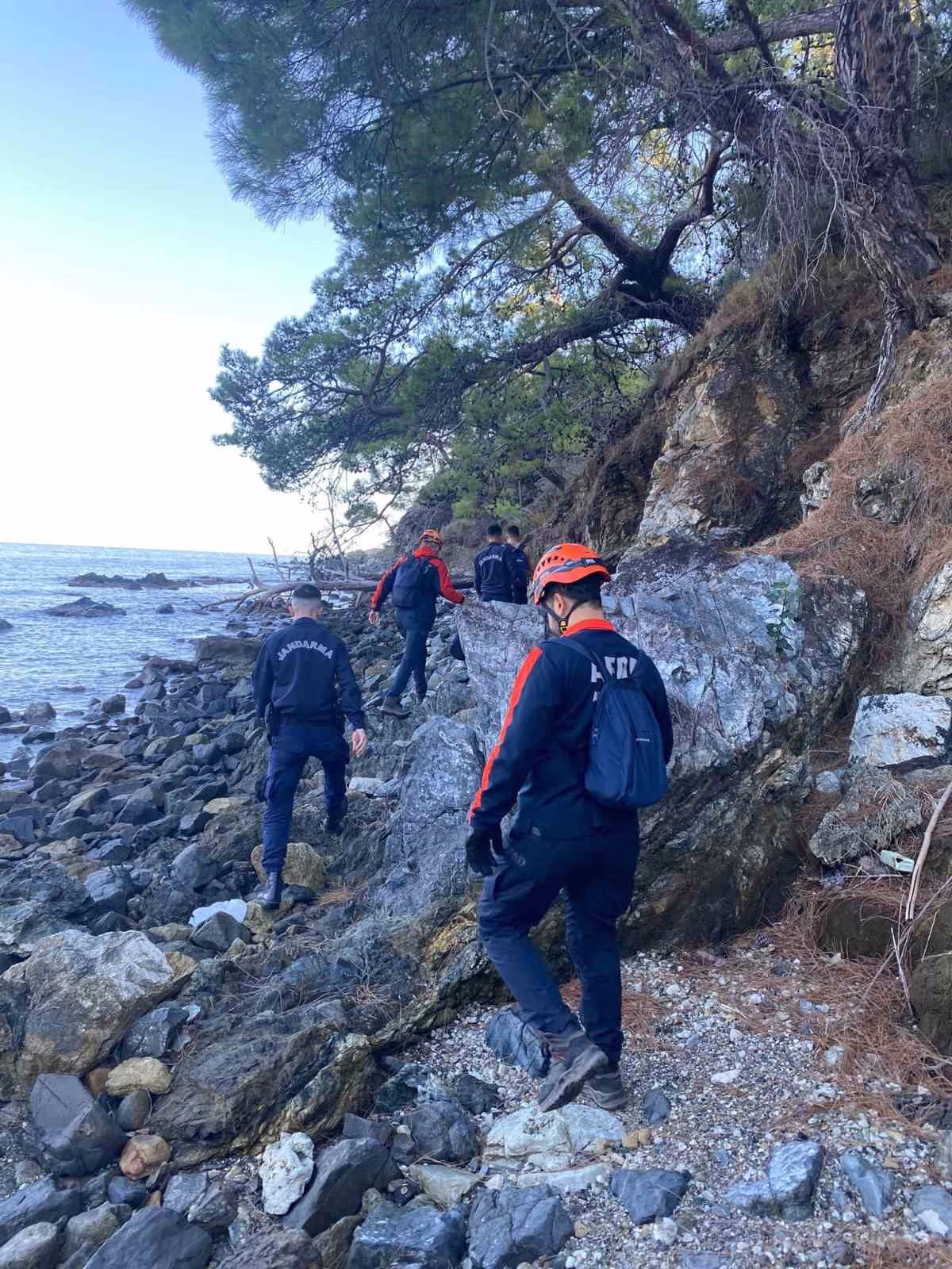 Dağlık alanda mahsur kaldı, AFAD ve jandarma kurtardı