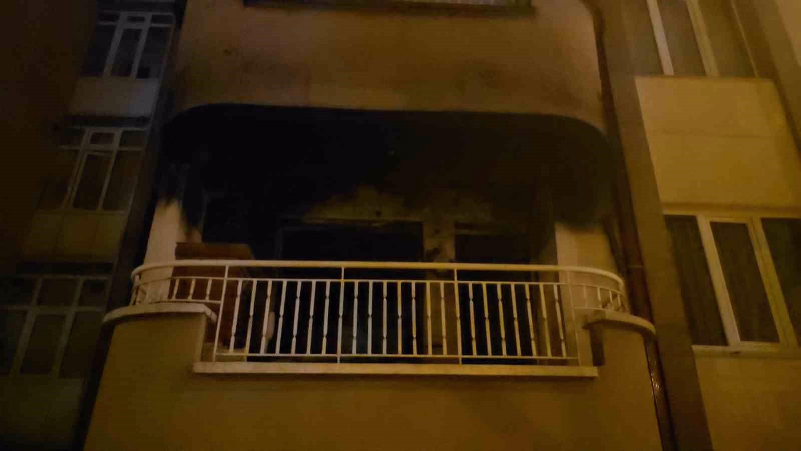 Kütahya’da apartman yangını: 1 kişi hayatını kaybetti, 2 kişi yaralandı