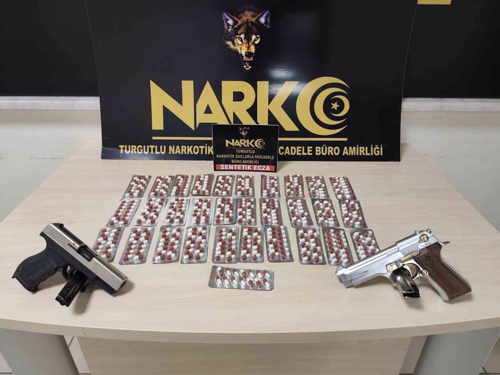 Manisa’da zehir tacirlerine nefes aldırılmadı