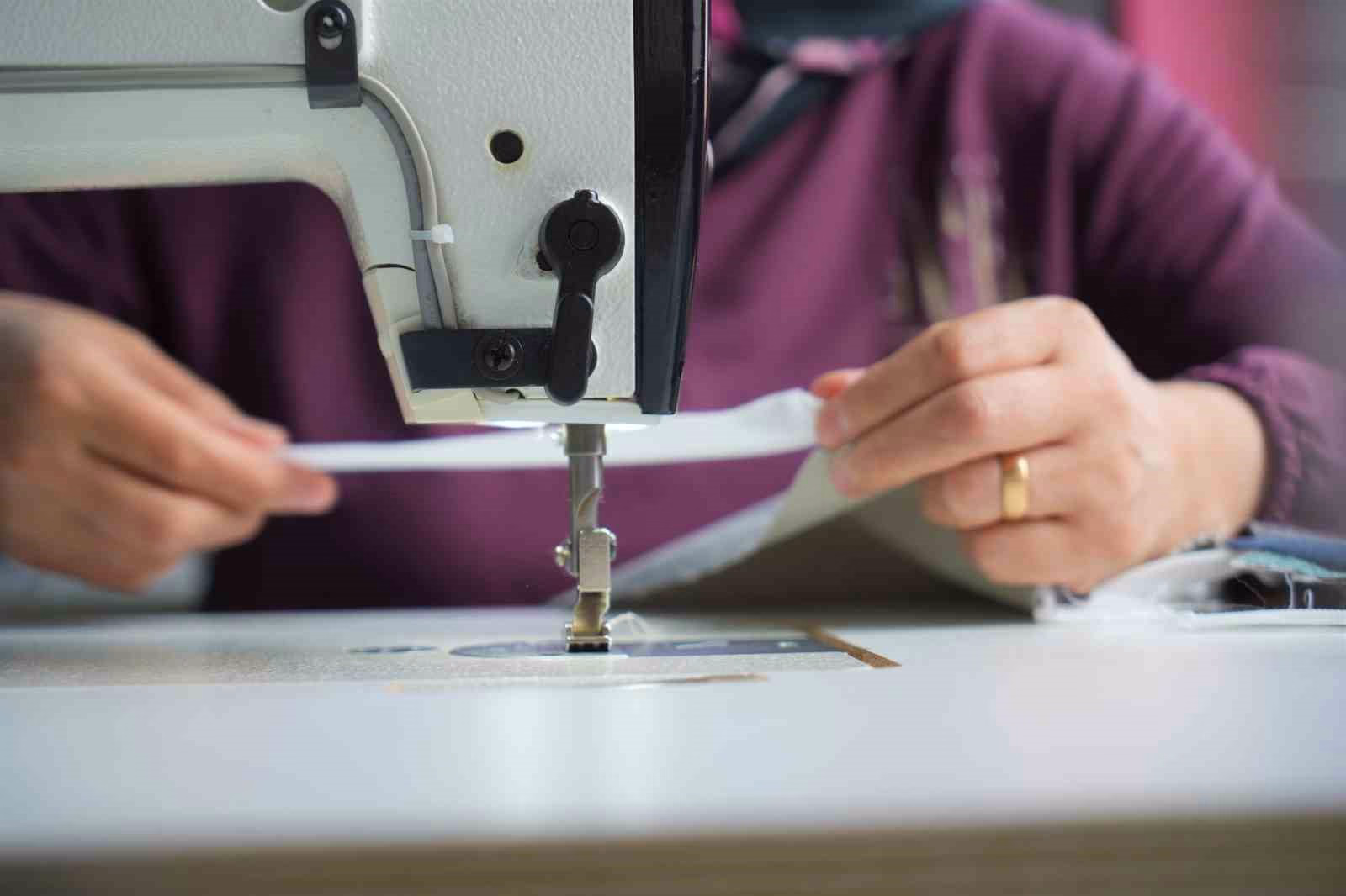 Muş’ta kursiyer kadınlar üreterek hem öğreniyor hem mutlu ediyor