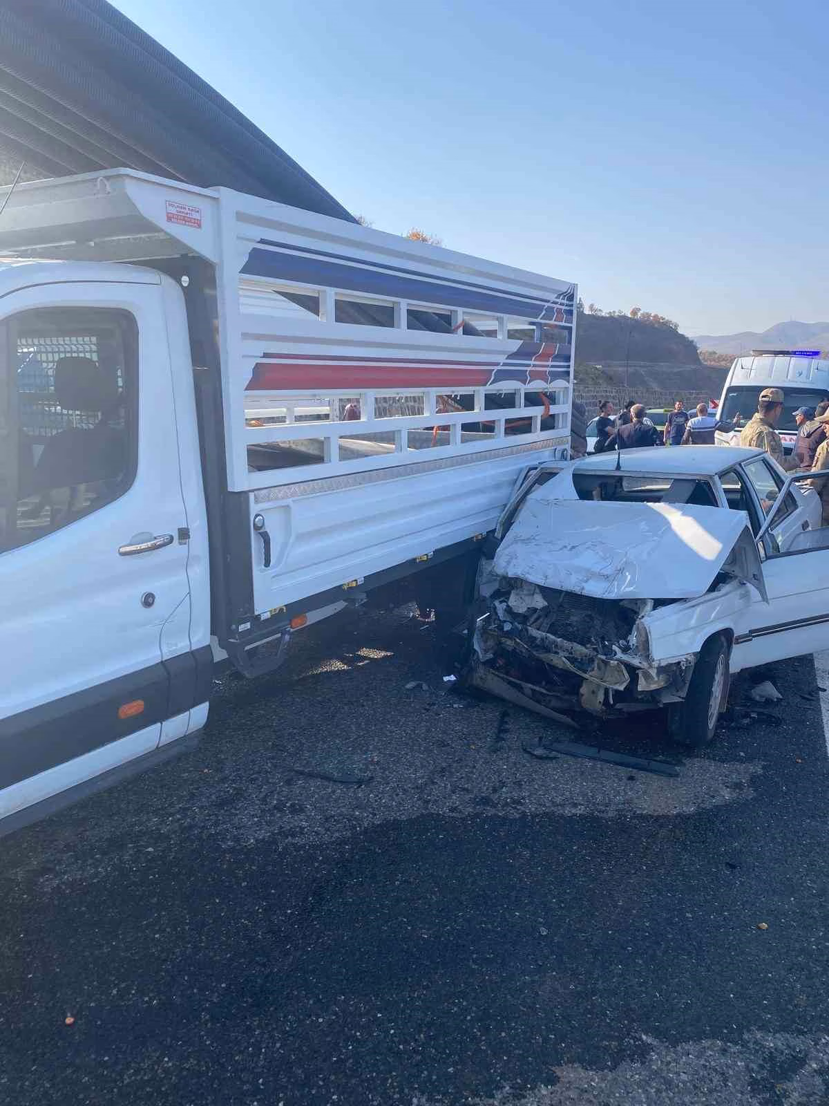 Solhan’da trafik kazası: 1 ölü, 3 yaralı