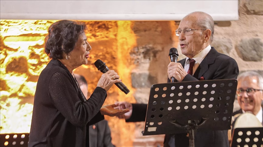 thumbs_b_c_35d48b0d8412a09b59349a55a7dc457e