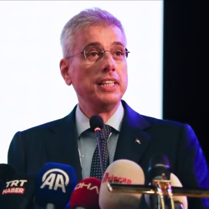 thumbs_b_c_4ba40b311c5455364d0e2727d973609a