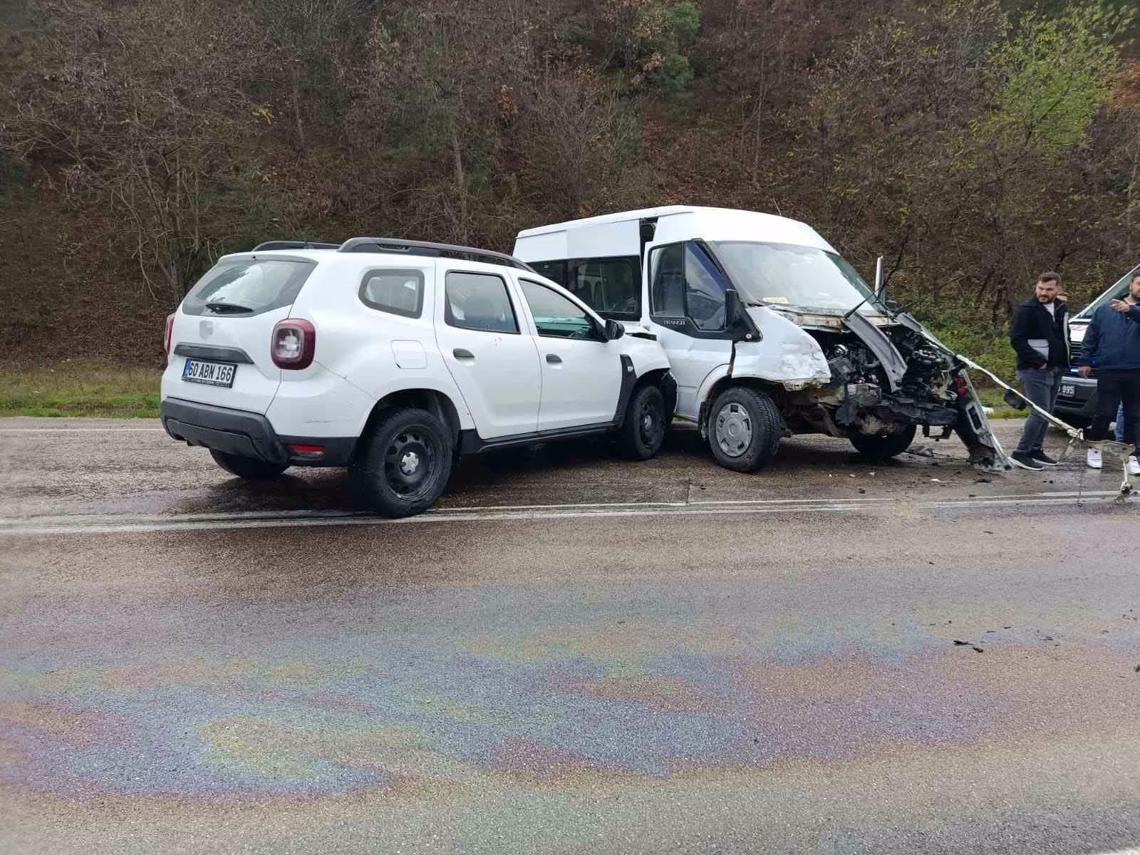 Tokat’ta zincirleme kaza: 9 yaralı