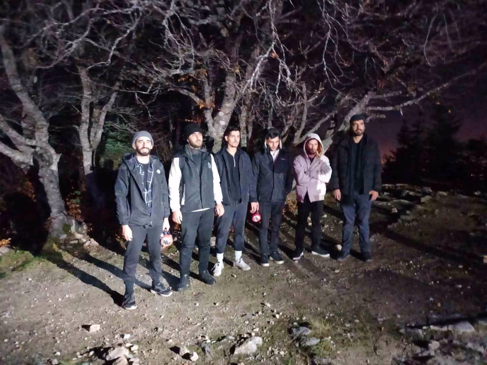 Uludağ’da ormanda mahsur kalan 6 kişi kurtarıldı